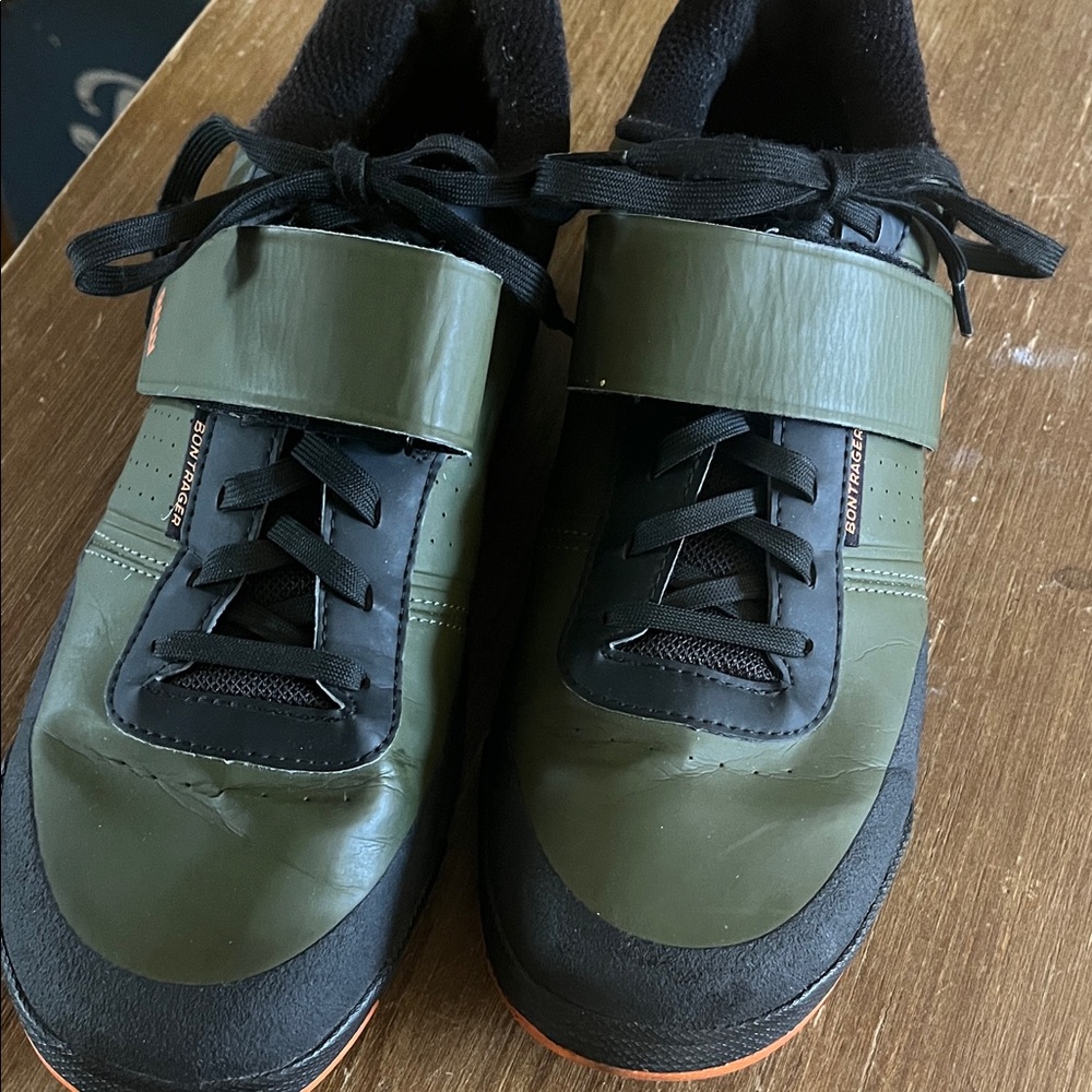 Bontrager Rally mountain bike shoe-Pre-loved ❤️